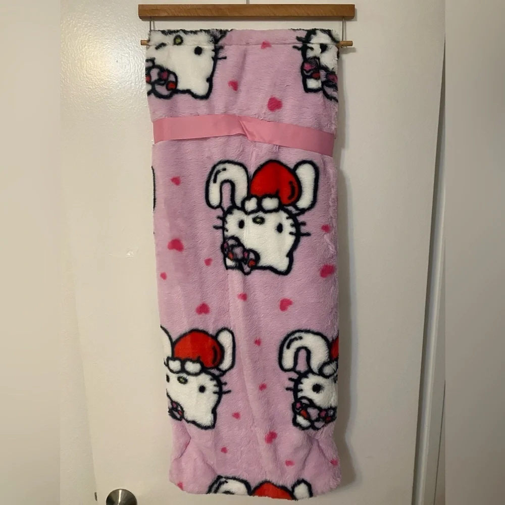 Hello Kitty Faux Rabbit Fur Valentines Day Throw Blanket